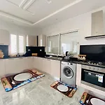 Villa Essra
